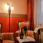 Grand Boutique (adults Only) Piest'any