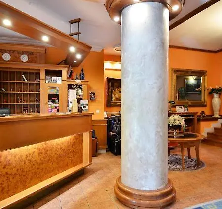 Grand - Boutique 4* Piest'any