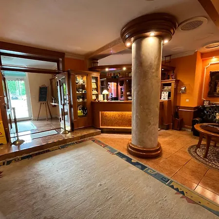 Grand - Boutique Otel 4*