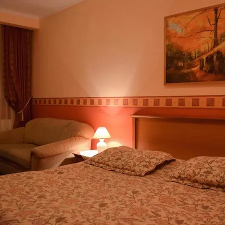 Grand Next To Wake Soul (adults Only) 4*